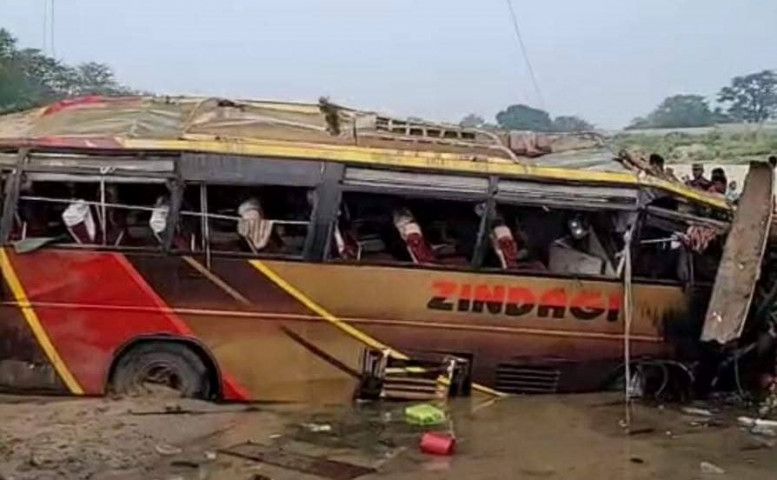 Nine killed as bus plunges off bridge in Rupandehi - Nepal Live Today ...